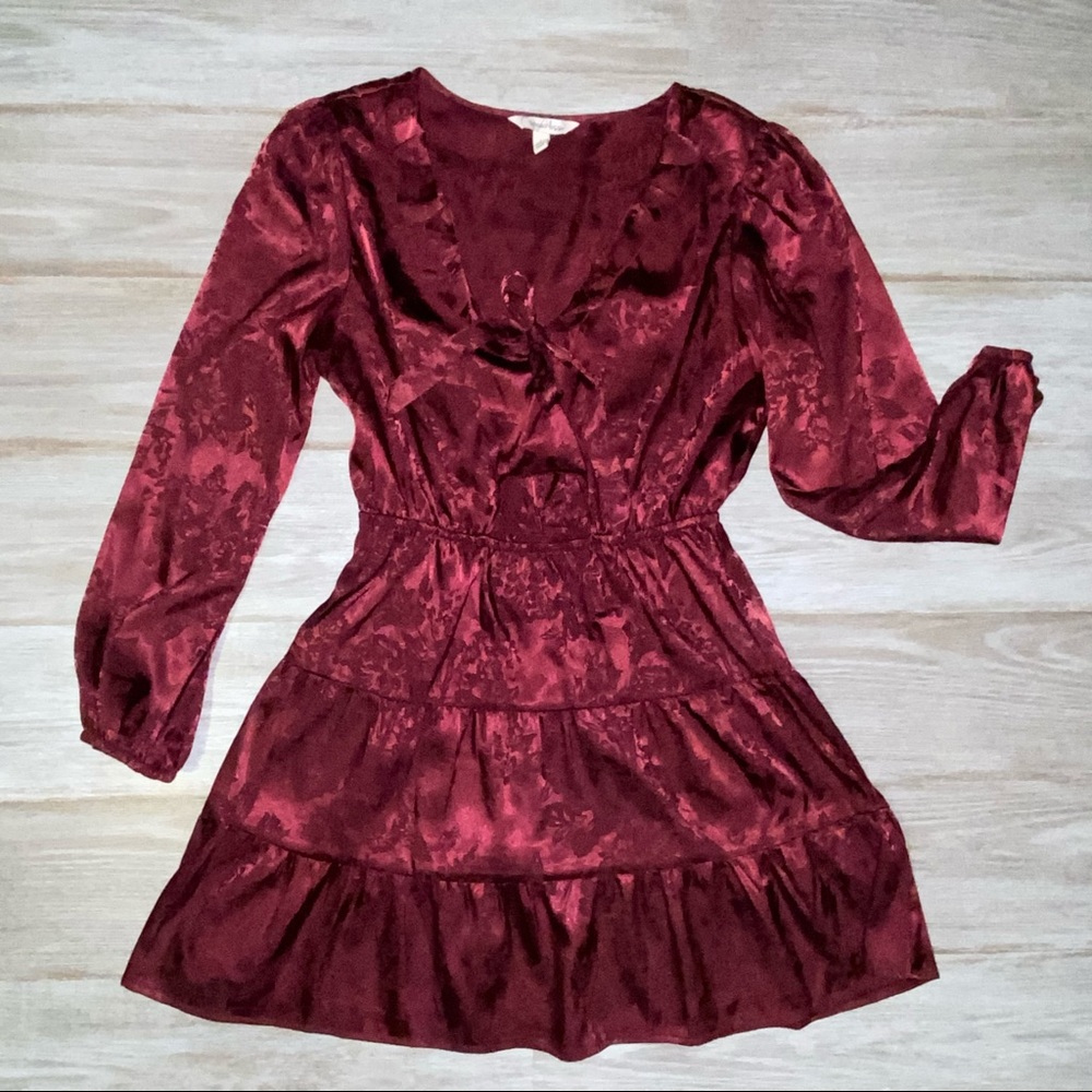 SPEECHLESS Maroon Dress